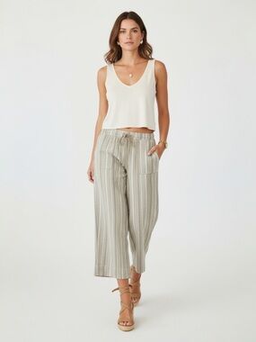 Land n Sea Linen Cropped Pants Size Medium Beige Tan Stripe Stretch Coastal
